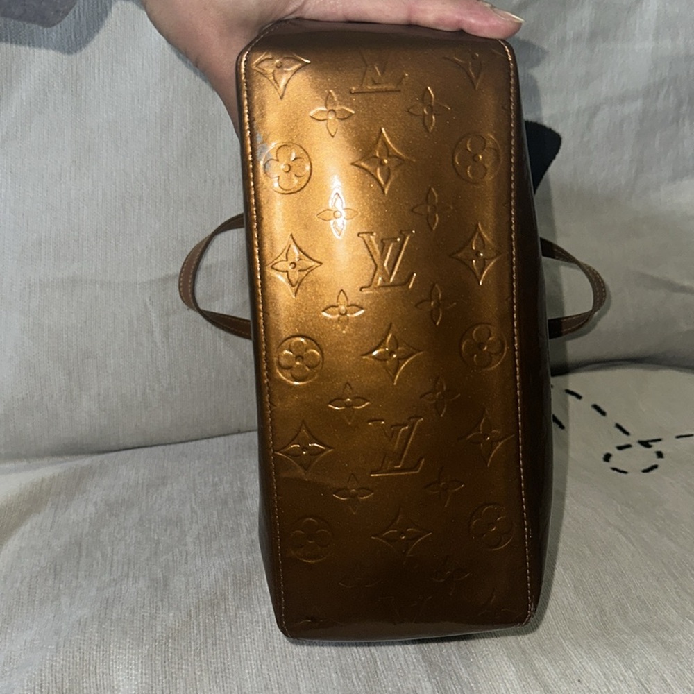 Louis Vuitton brown / metallic bronze monogram vernis tote bag 13.25 x 10 x 4.25 - Picture 7 of 17